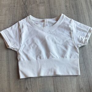 Aerie White Short Sleeve Cropped Tee